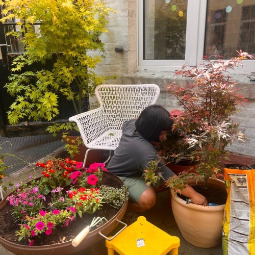 - file://qPliZbnaQ8hSWyE1